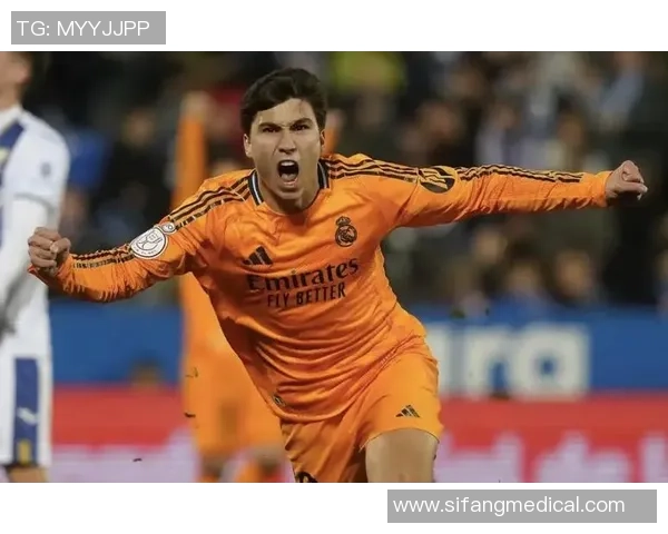 那不勒斯逆转切尔西4-3晋级国王杯绝杀时刻震撼全场 那不勒斯逆转切尔西4-3晋级国王杯绝杀时刻震撼全场