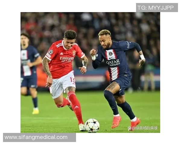 世界杯激战巴黎圣日耳曼逆转利物浦神扑时刻引爆全场热情