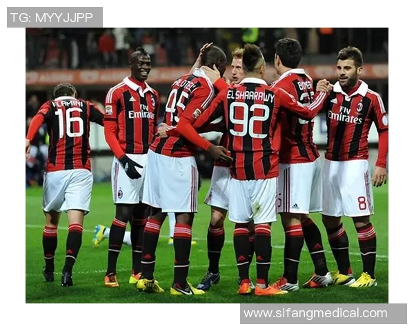 中超精彩对决AC米兰轻取曼城乌龙球成比赛转折点 中超精彩对决AC米兰轻取曼城乌龙球成比赛转折点