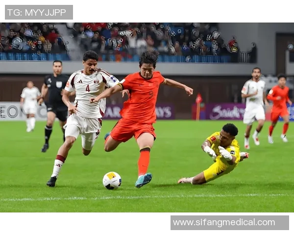 意甲激战巴黎圣日耳曼与莱比锡战成平局争议判罚引发全场热议 意甲激战巴黎圣日耳曼与莱比锡战成平局争议判罚引发全场热议