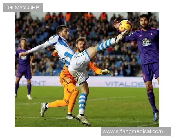 国王杯激战尤文图斯与AC米兰战平乌龙球瞬间引发全场热议与欢呼