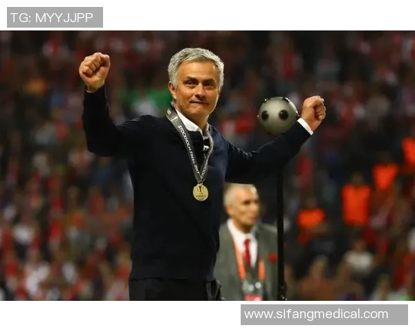 中超联赛激情四射巴萨逆袭曼城红牌事件引发热议与转会猜想 中超联赛激情四射巴萨逆袭曼城红牌事件引发热议与转会猜想