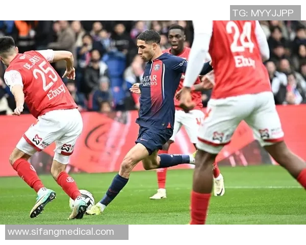 意甲精彩对决AC米兰狂胜巴黎圣日耳曼帽子戏法点燃全场激情